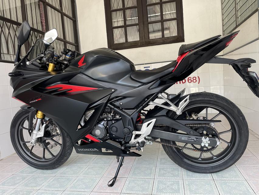 CBR150R ABS สภาพซื้อจอด ใช้งานน้อย มีรับประกัน เครื่องดี ศูนย์ดี ชุดสีสวย รถมือเดียว เอกสารครบ วิ่ง5000 ปลายปี65 7