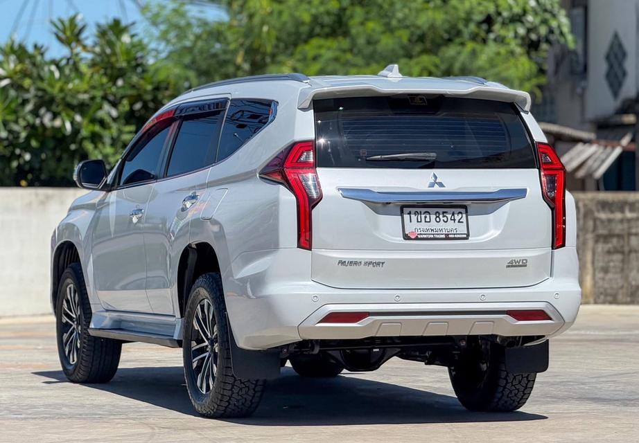 Mitsubishi Pajero 2.4GT 4wd ปี21