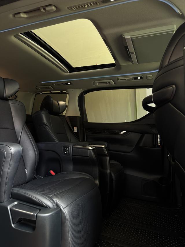 TOYOTA ALPHARD 2.5S SC Package ปี 2019 (เจ้าของขายเอง) 8