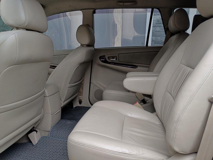 TOYOTA INNOVA 2.0V ท็อปสุด รถมือเดียว รูปที่ 9