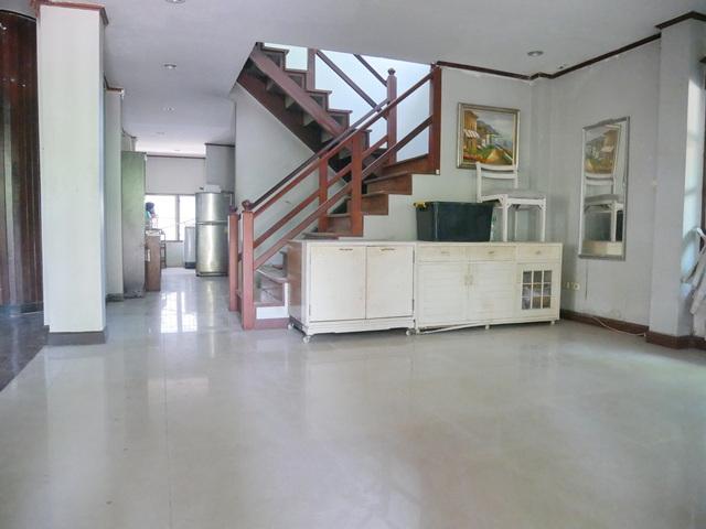 ขายบ้านเดี่ยว หมู่บ้านสี่ไชยทอง3 ซอย แจ้งวัฒนะ-ปากเกร็ด 24 ถนนแจ้งวัฒนะ ตำบลบางตลาด อำเภอปากเกร็ด นนทบุรี ใกล้ห้างเซ็นทรัล แจ้งวัฒนะใกล้ห้างบิ๊กซี 2