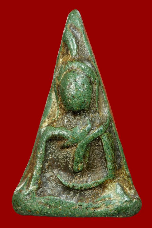 พระนางพญาเปิดเช่าบูชา