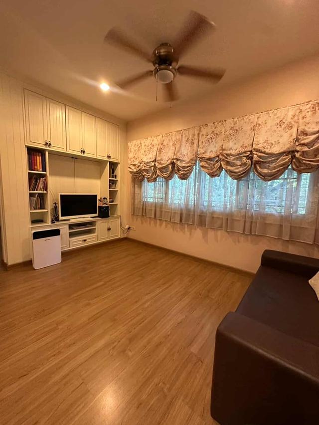 ขาย/ให้เช่า บ้านเดี่ยว – ซอยแบริ่ง 26 (Fantasia Villa) บ้านมุมโครงการ บรรยากาศสงบ 5