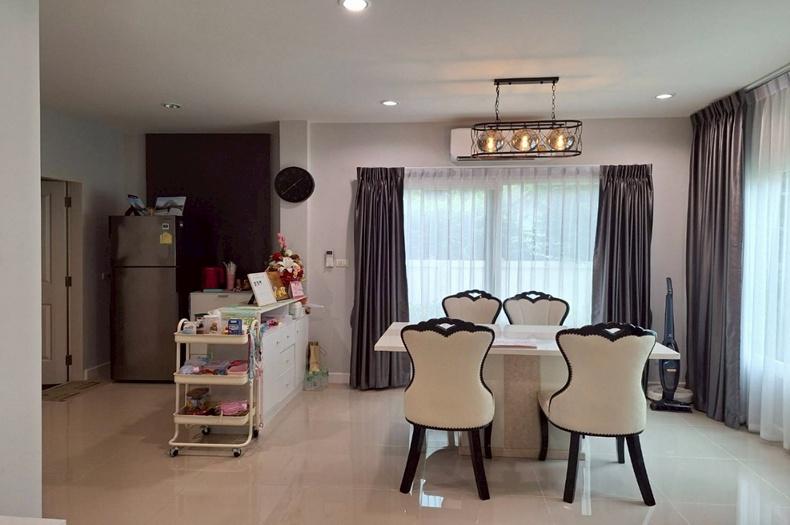 บ้านเดี่ยว เดอะเซนโทร วัชรพล-สุขาภิบาล 5 (The Centro Watcharapol) สุขาภิบาล 5 เนื้อที่ 60 ตร.ว (สุขาภิบาล 5 ซอย 76) ใกล้ไปรษณีย์ไทยสายไหม เขตสายไหม 4