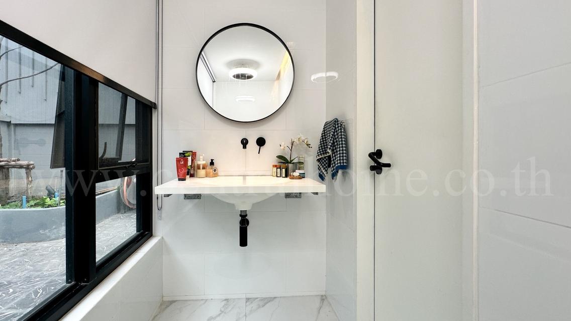 ทาวน์เฮ้าส์ พงษ์เพชรวิลล่า 3 ต่อเติมเต็ม ใกล้ แม็คโคร แจ้งวัฒนะ 9