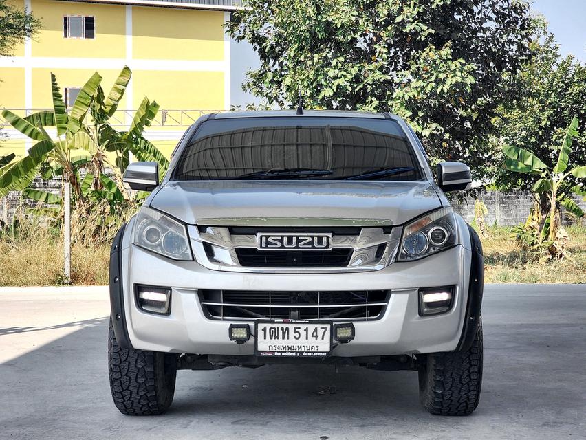 isuzu  14