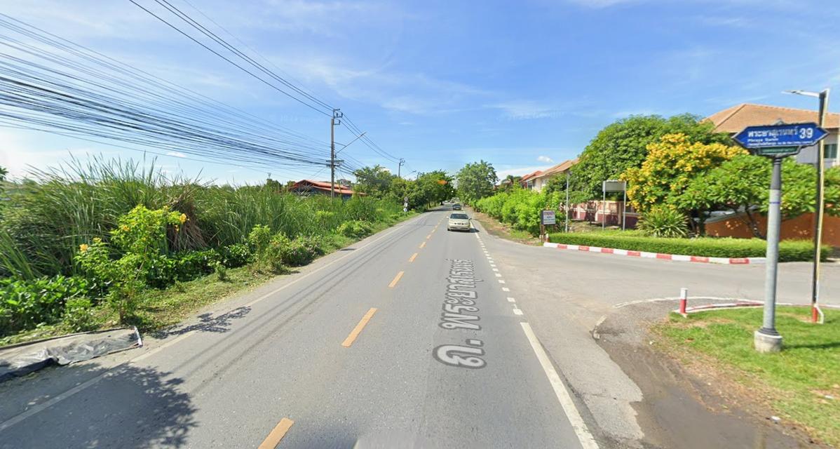 ขายที่ดิน 26 ไร่ ติดถนนรามอินทรา 109  ถนนพระยาสุเรนทร์ ติดถนนกว้าง 300 เมตร ถมแล้ว  3