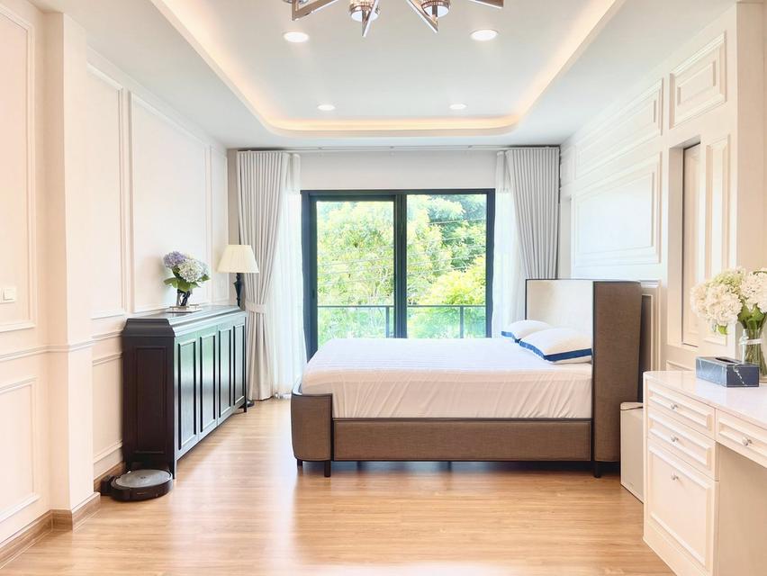 ให้เช่า! บ้านเดี่ยวสุดหรู Centro Bangna 5 ห้องนอน 6 ห้องน้ำ (260 ตร.ม.) ทำเลดีที่สุด: หน้าสวน-ใกล้คลับเฮาส์ 10