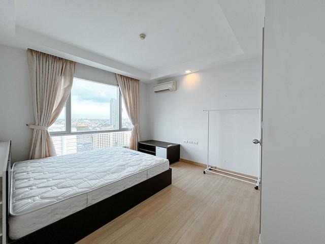 ขาย คอนโด ทรู ทองหล่อ ใจกลางทองหล่อ THRU THONGLOR CONDO  ถนนเพชรบุรีตัดใหม่  เดินทางสะดวก เหมาะซื้ออยู่อาศัยหรือลงทุน 11