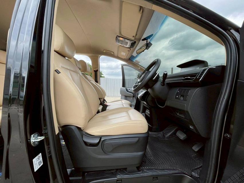 Hyundai STARIA S 2023 รถสวย ไมล์น้อย 19