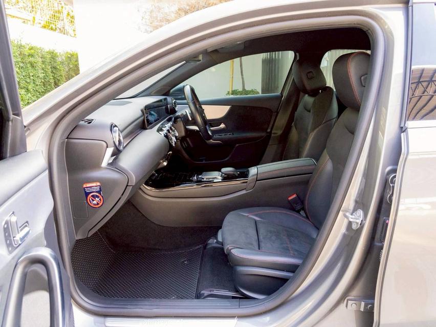 Benz A200 AMG ปีจด 2022 ♨️ ประกันเครื่องเดียร์หลังการขาย3ปี3หมื่นkm รูปที่ 8