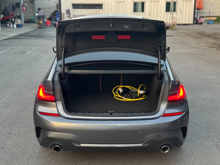 BMW 330e M Sport G20ปี2021 เลขไมล์ 7x,xxx    KM. 4