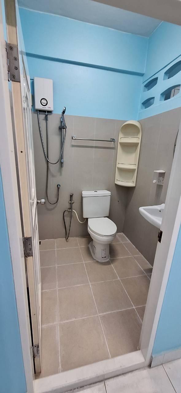 ขายบ้านทาวน์เฮ้าส์ ทำเลดีใกล้เดอะมอลล์บางแค MRT หลักสอง รีโนเวทใหม่ พร้อมเข้าอยู่! 9