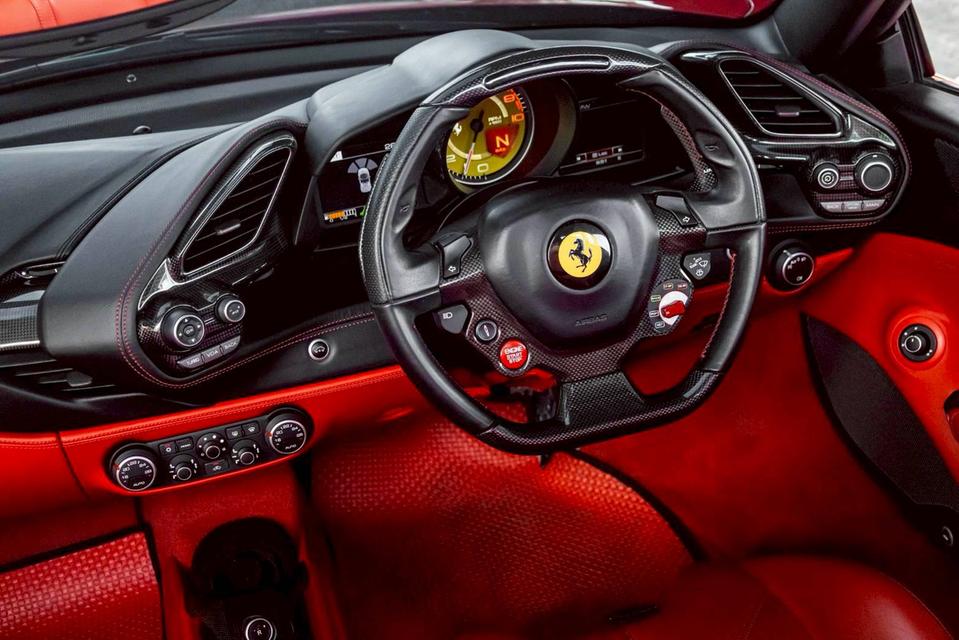 รหัสรถ PR7404 📌𝗙𝗲𝗿𝗿𝗮𝗿𝗶 𝟰𝟴𝟴 𝘀𝗽𝗶𝗱𝗲𝗿 (𝟮𝟬𝟭𝟳) รูปที่ 15