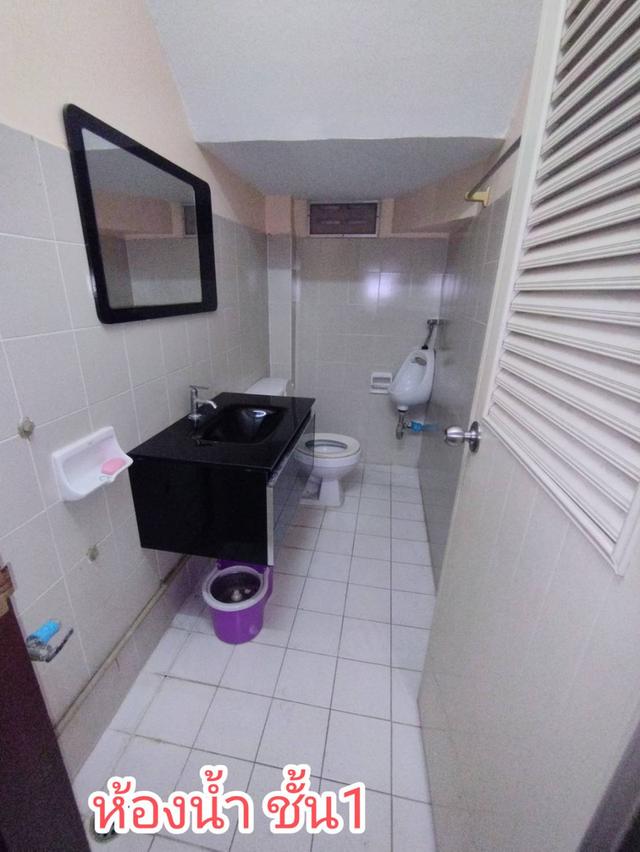 ขายทาวน์โฮม,บ้าน 3 ชั้น 4 ห้องนอน มีที่จอดรถ 5