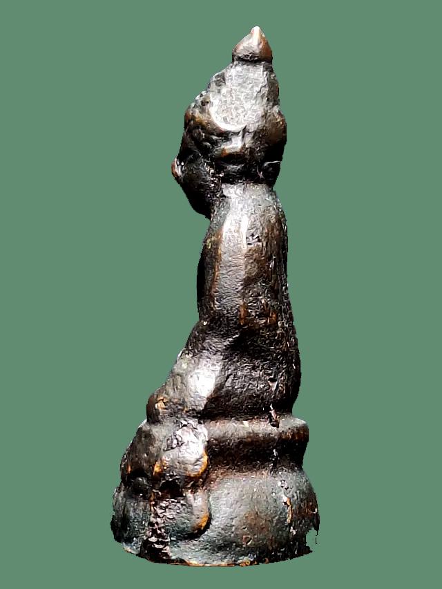 พระชัยวัฒน์ เก่าๆ