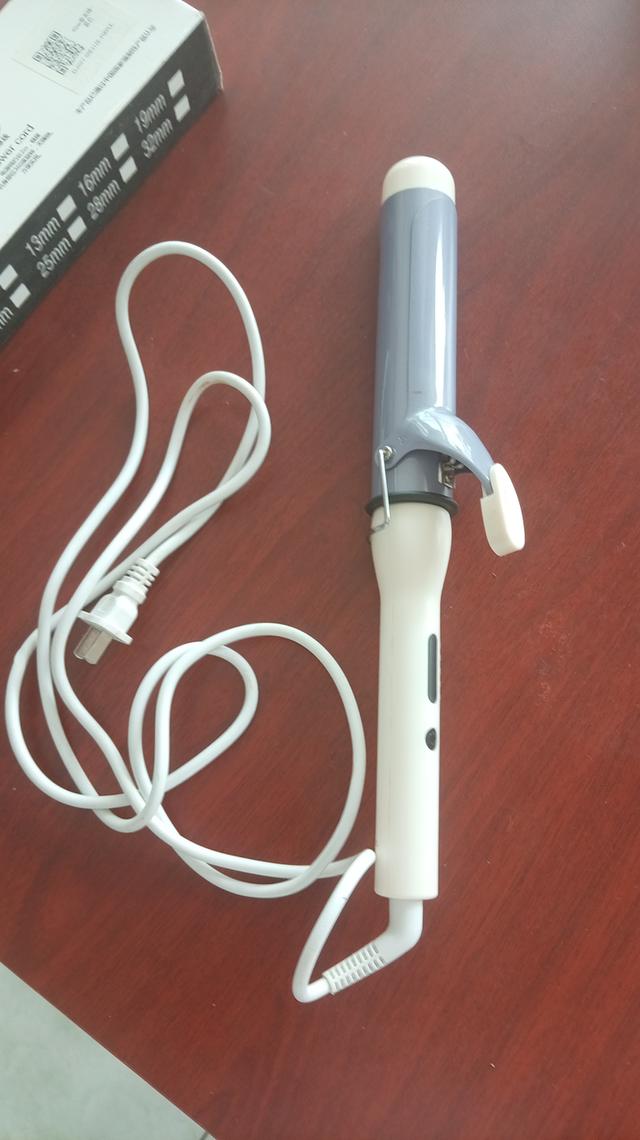 เครื่อง​รีดผม​65w.​ ทำได้หลายทรง​ใช้ง่สย