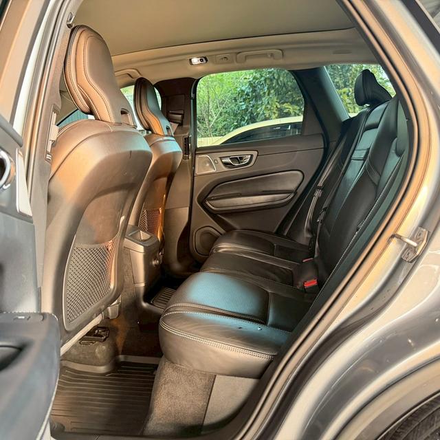 รหัสรถ 12AT6465 Volvo XC60 2.0 T8 Hybrid Twin Engine AWD Inscription | ปีจด : 2019 รูปที่ 11