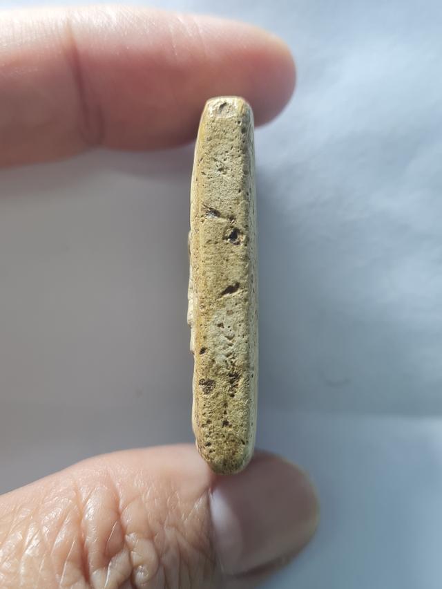 พระสมเด็จ เก่าเนื้อสวย รูปที่ 3