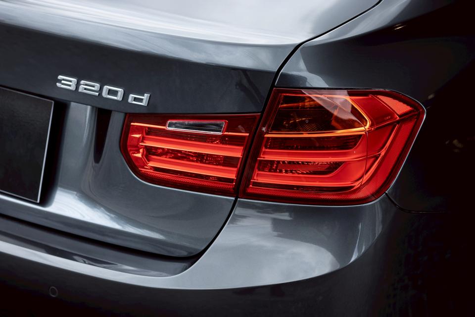  BMW 320d Sport F30 ไมล์ 89,000 กม. โทร.0922639576 เอ๋  14