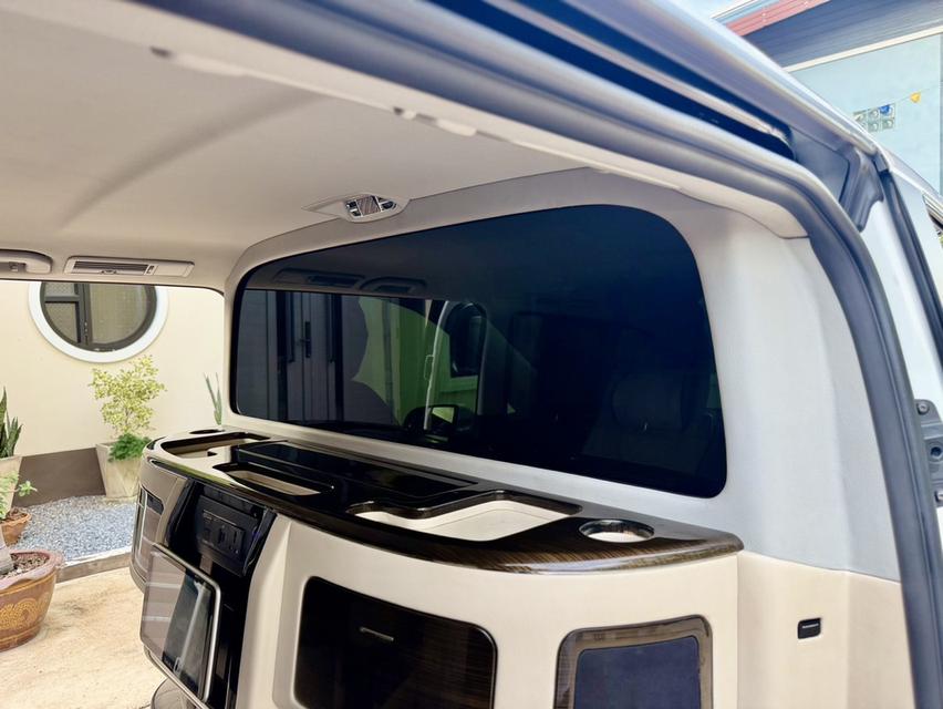 Mercedes-Benz V 250 d 2.1L 2020 āļĢāļđāļāļāļĩāđ 7