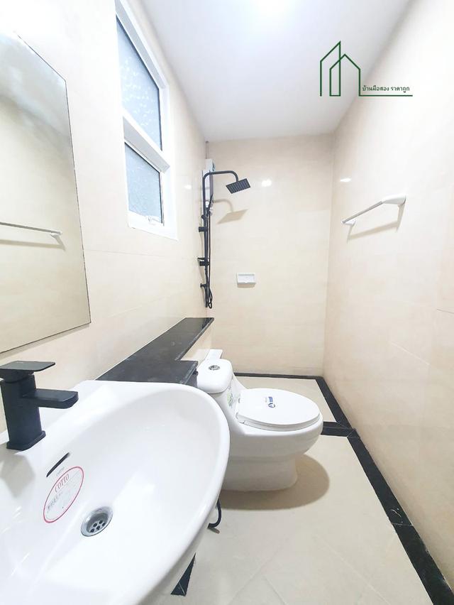 บ้านเดี่ยว 56.8 ตารางวา หมู่บ้านลลิล เดอะยังเอ็กซ์คลูทีฟ 3 ถนนกาญจนาภิเษก 10