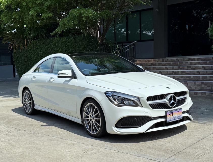 2018 BENZ CLA 250 AMG FACELIFT รถออกศูนย์ BENZ THAILAND รถวิ่งน้อยเพียง 80,000 กม รถไม่เคยมีอุบัติเหตุครับ