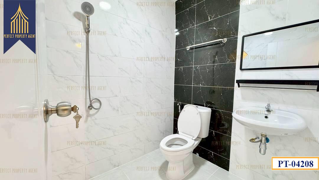 ทาวน์เฮ้าส์ชั้นเดียวบัวทอง 4 บางบัวทองราคาย่อมเยาว์ 10