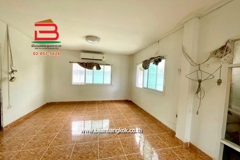 บ้านเดี่ยว หมู่บ้าน พรพิมาน คลอง5 เนื้อที่ 63 ตรว. ถ.รังสิต-นครนายก ต.รังสิต อ.ธัญบุรี จ.ปทุมธานี 10