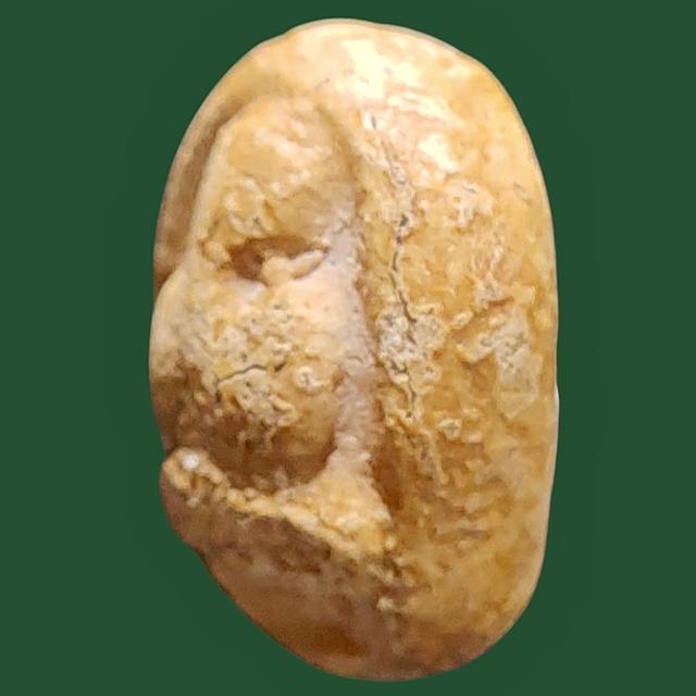 พระปิดตา กรุวัดอัมพวา พิมพ์เม็ดบัว รูปที่ 3