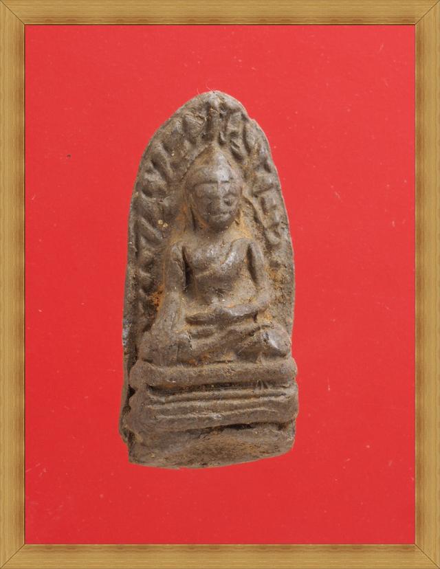 f79.พระรอด พระเครื่อง