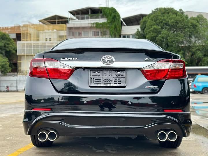 รีบขาย TOYOTA CAMRY 2