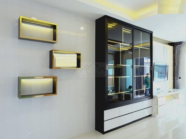 ขาย ทาวน์โฮม 3 ชั้น บ้านกลางกรุง เดอะรอยัล เวียนนา รัชวิภา ติดถนนรัชดาภิเษก ซอยรัชดาภิเษก 27/1 ใจกลางเมืองย่านธุรกิจ ใกล้ทางด่วนศรีรัช 13