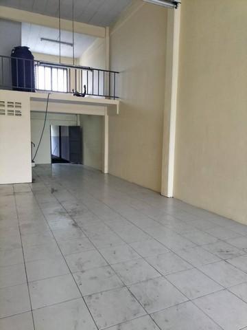 ให้เช่าอาคารพาณิชย์ 3.5 ชั้น 300 ตร.ม. ถนนนิมิตรใหม่ เขตคลองสามวา ( ตึกเปล่าไม่มีแอร์ ) 3