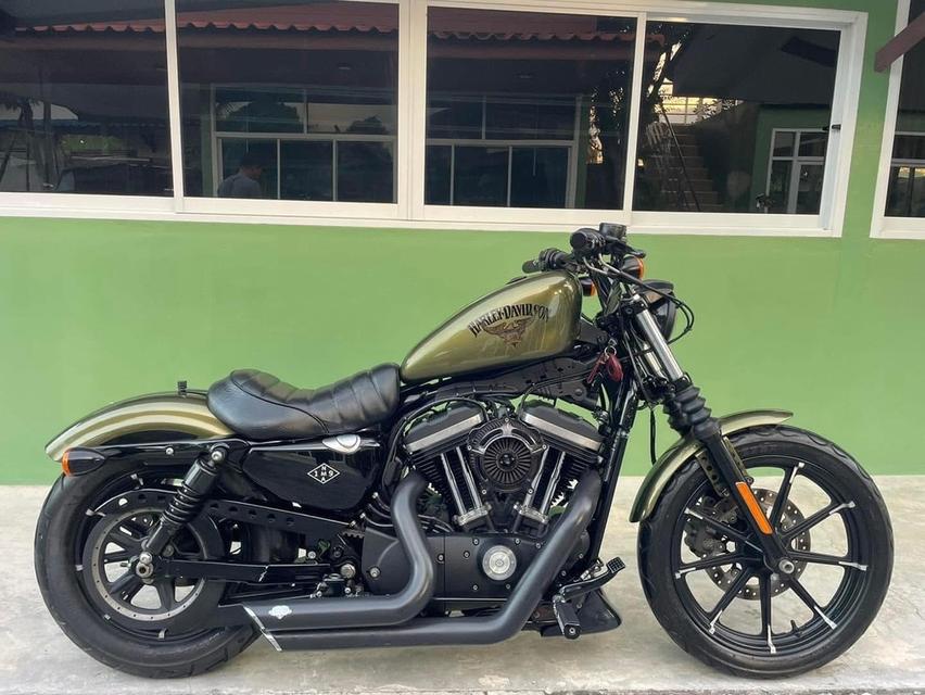 Harley Davidson Iron 883 สีเขียว รถสวยเอกสารพร้อมโอน