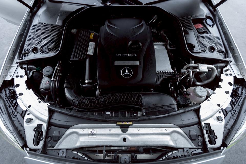 รหัสรถ TPV53 🎊 Mercedes Benz C350e AMG  Plug in Hybrid 🎊 2018 17