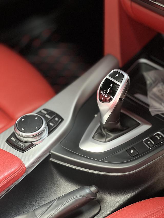 BMW 420i M Sport Coupe 7