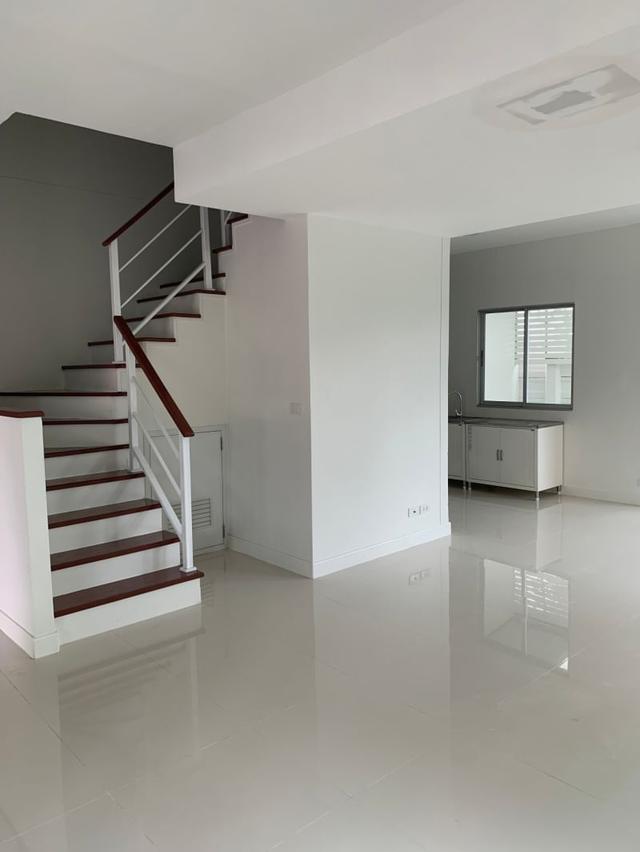 ขาย :ทาวน์เฮาส์ 2 ชั้น 6