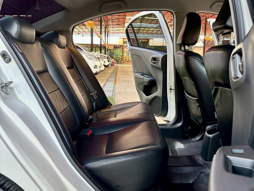 HONDA CITY 1.5 V i-VTEC ปี2017รถบ้านแท้ สภาพกริ๊บๆ พร้อมใช้งาน 9