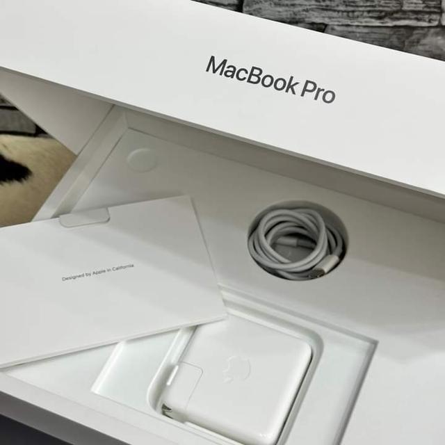 ขายต่อ Apple Macbook Pro M2 (2022)  2