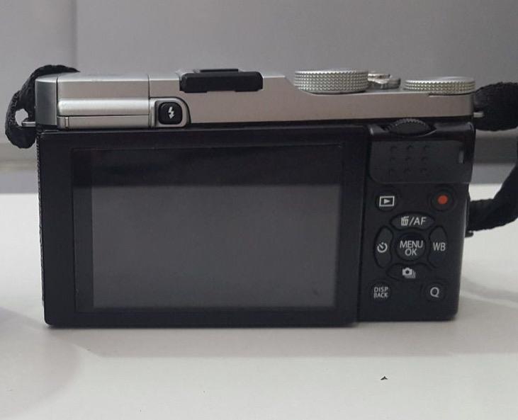 ปล่อยกล้อง Fujifilm X-A2 สีดำ 2
