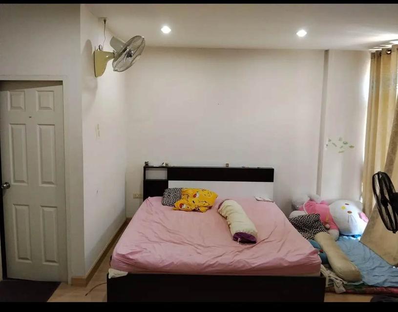 บ้านทาวน์โฮม 2 ชั้น  ม. ทิพธนา เพชรเกษม53 8