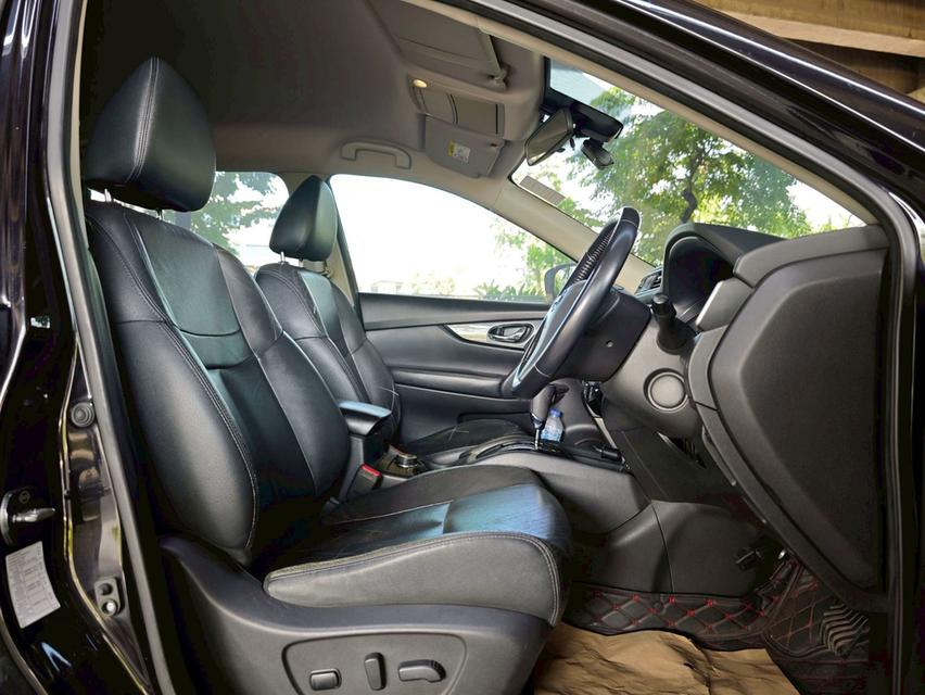 Nissan XTrail 2.0 V 4WD AT ปี 2015 15