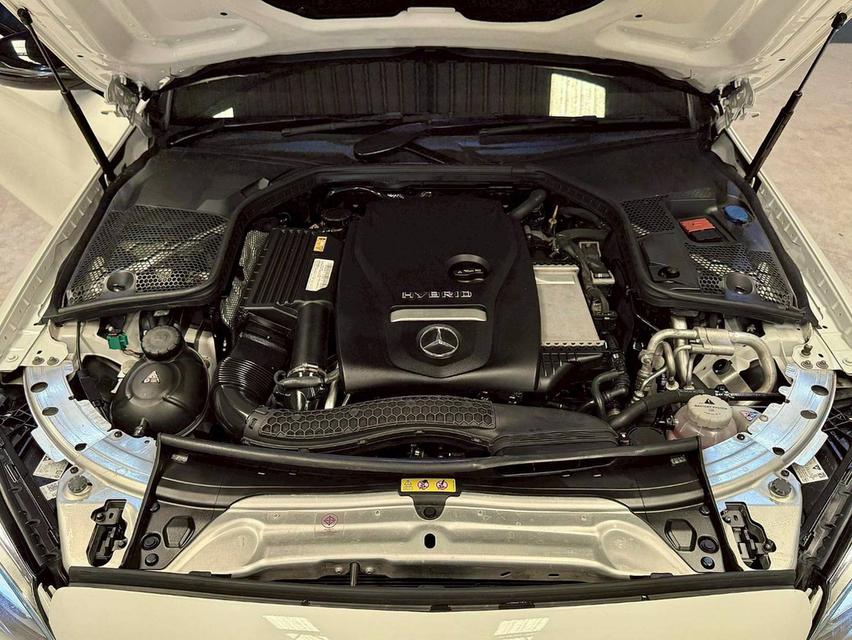 Mercedes Benz C300e AMG Sport (W205) ปี 2021 16