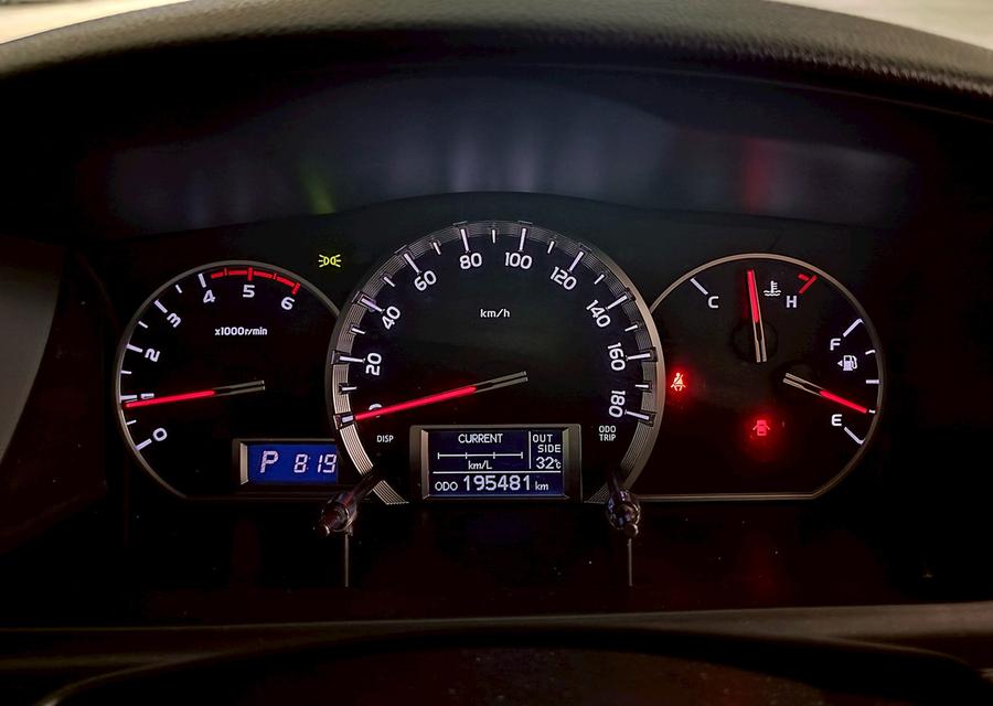   TOYOTA VENTURY, 3.0 V  ปี 2017 Mile 190,xxx km. (729,000) 🚩ตัวท็อปสุด ประตูไฟฟ้า ดีเซล  19