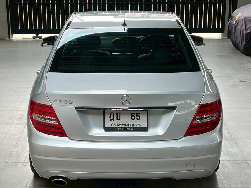 Mercedes-Benz C200 CGI 1.8 W204 Elegance Sedan