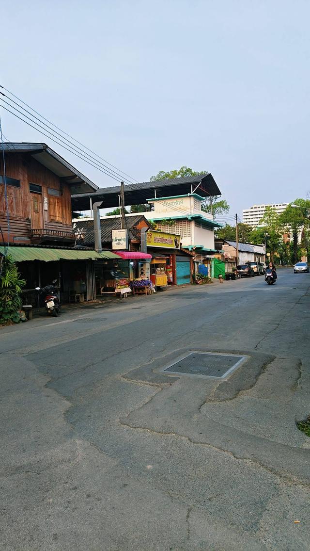 บ้านพร้อมที่ดินในคูเมืองประตูสวนดอก ต.ศรีภูมิ อ.เมืองเชียงใหม่ 3