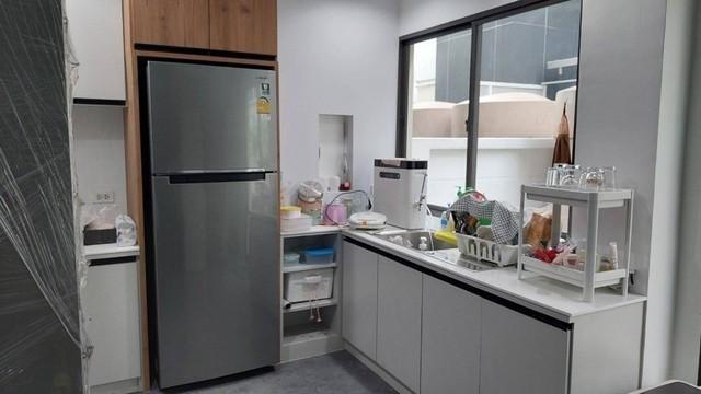 ขาย Home Office 4 ชั้น DISTRICT EKKAMAI RAMINTRA ซอยรามอินทรา40 หันหน้าไปทางทิศใต้ 4