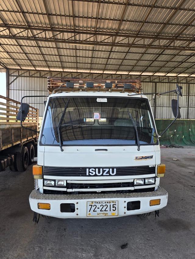 ส่งต่อ ISUZU 10 ล้อ เพลาเดียว