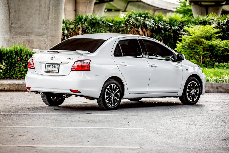 Toyota Vios 1.5E ปี 2010 เกียร์ออโต้ สีขาว